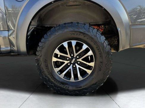 Used 2019 Ford F150 Raptor w/ Equipment Group 802A Luxury AWD/4WD image 51
