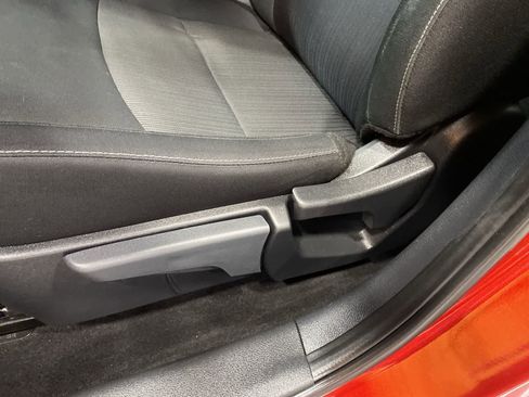 Used 2025 Nissan Sentra SV image 16