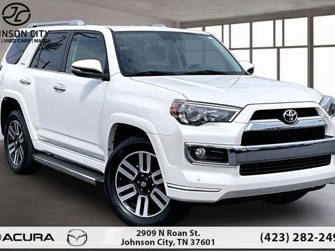 Used 2015 Toyota 4Runner Limited image 12