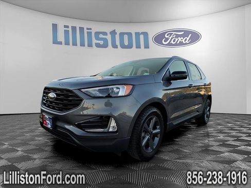 Used 2022 Ford Edge SEL w/ Sport Appearance Package image 3