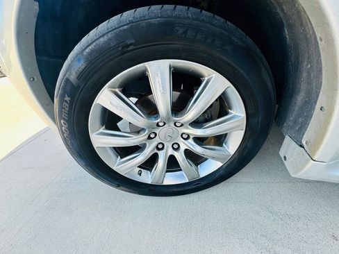 Used 2013 INFINITI QX56 2WD w/ Theater Pkg image 34
