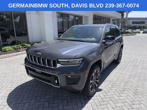 Used 2024 Jeep Grand Cherokee Overland w/ Trailer Tow Package AWD/4WD image 1