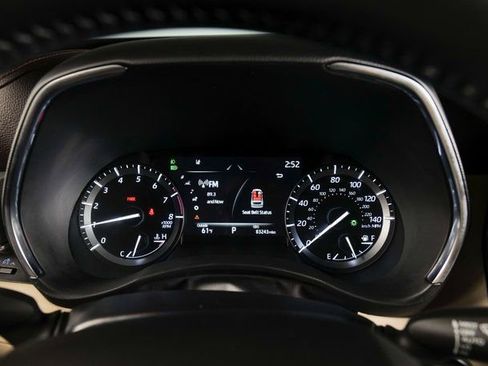 Used 2021 Toyota Highlander Platinum image 20