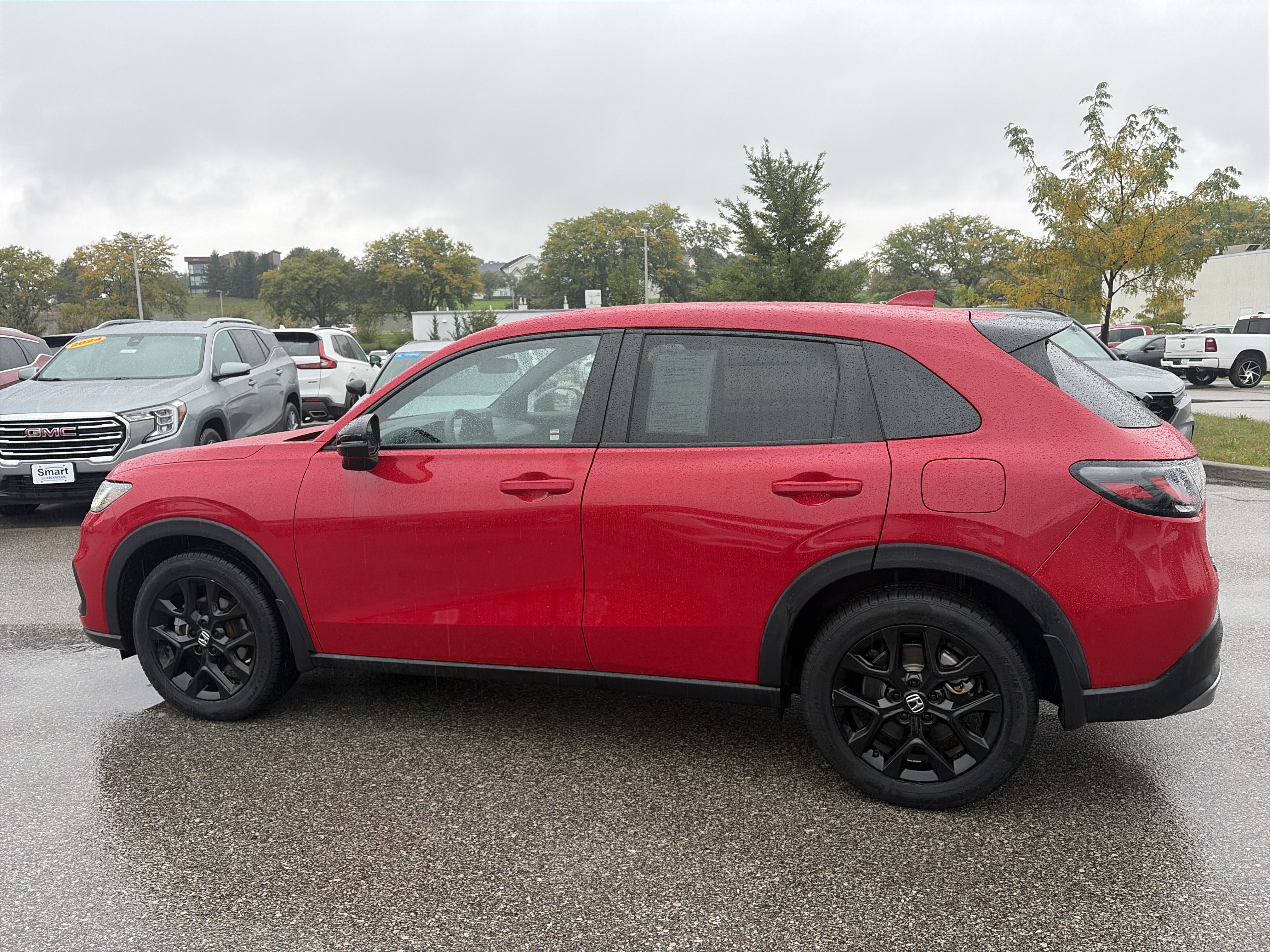 Used 2024 Honda HR-V Sport image 8