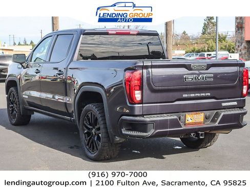 Used 2022 GMC Sierra 1500 Elevation image 2