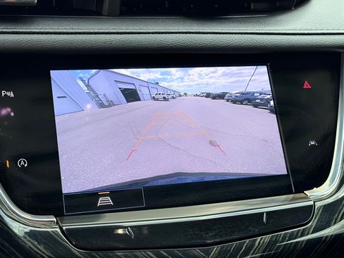 Used 2023 Cadillac XT6 Premium Luxury AWD/4WD image 15