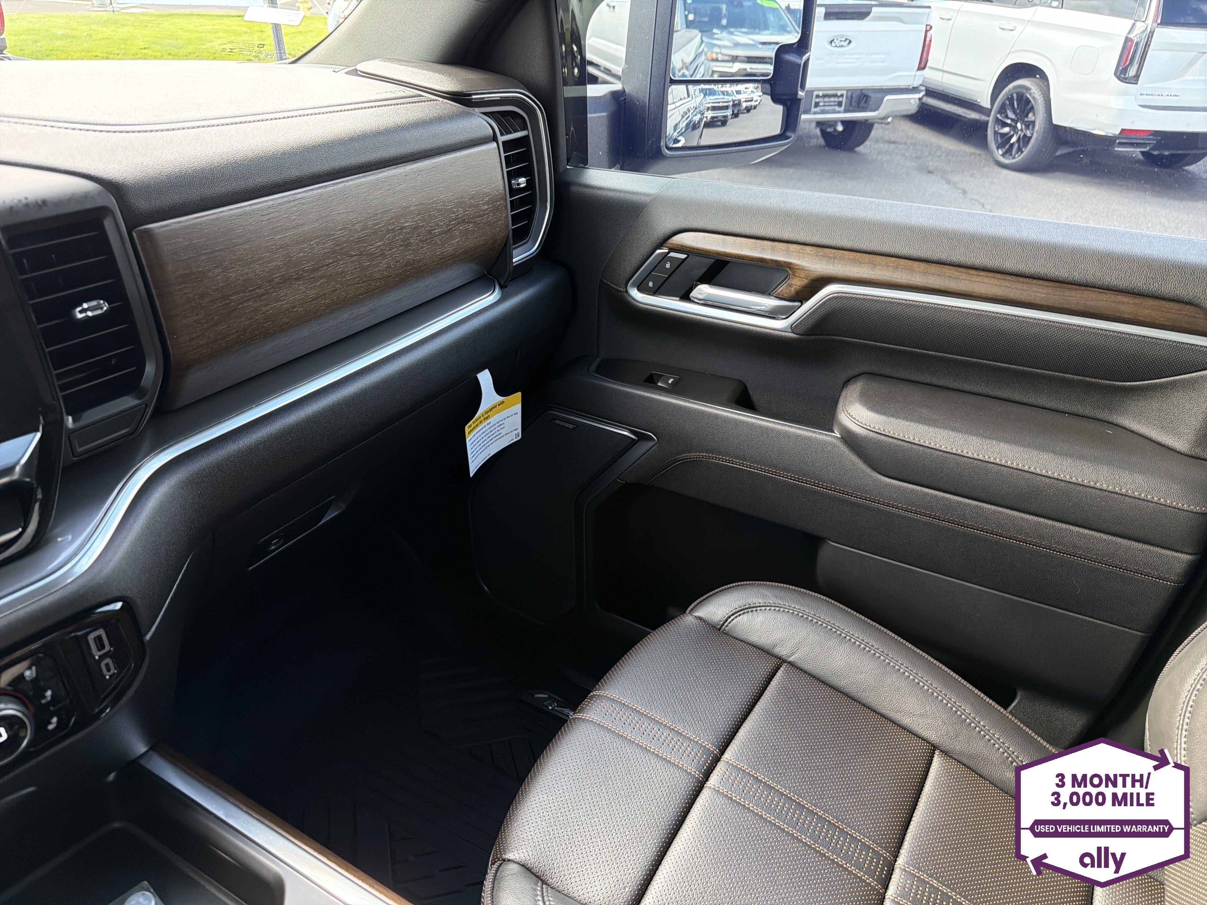 Used 2026 Chevrolet Silverado 2500 High Country w/ Technology Package AWD/4WD image 24