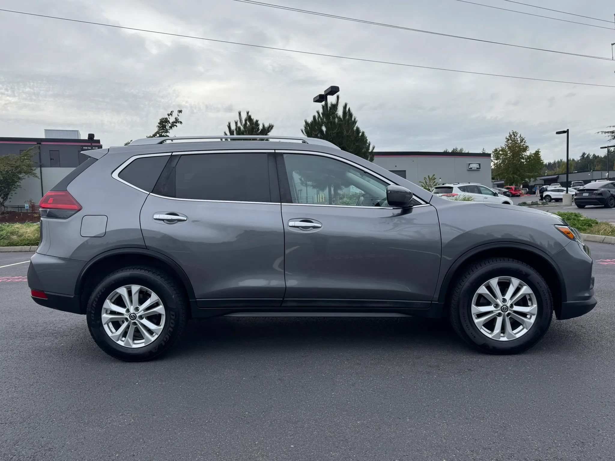 Used 2018 Nissan Rogue S w/ S Value Package AWD/4WD image 12