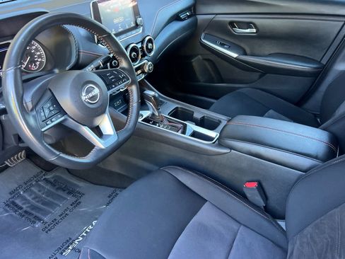 Used 2024 Nissan Sentra SR image 11