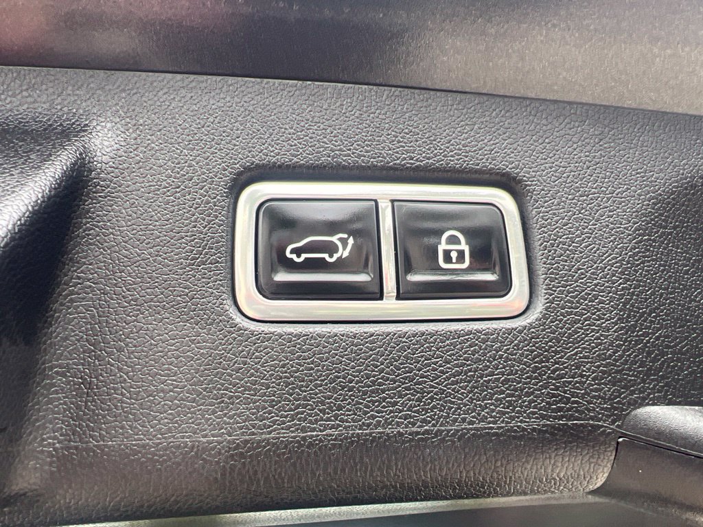 Certified 2023 Kia Sorento SX AWD/4WD image 15