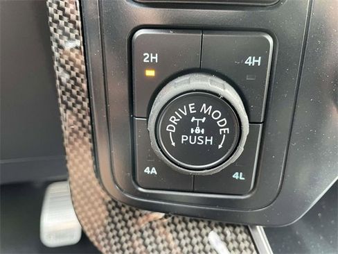 New 2025 Ford F150 Lariat w/ Equipment Group 502A High image 23