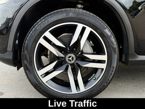 Used 2020 Mercedes-Benz GLC 300 4MATIC w/ Driver Assistance Package image 14