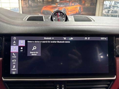 Used 2020 Porsche Cayenne image 81