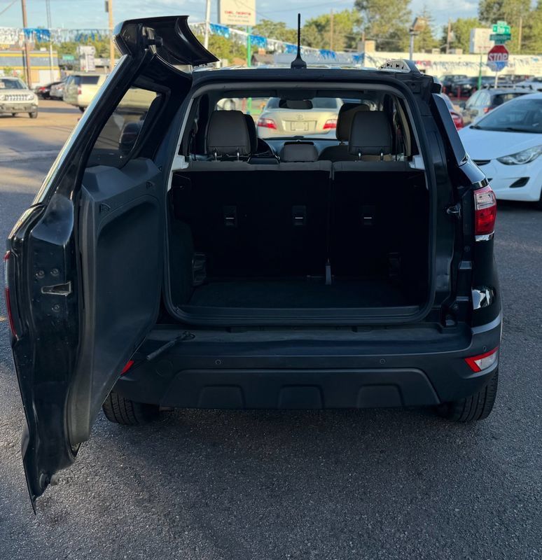 Used 2019 Ford EcoSport SE AWD/4WD image 11