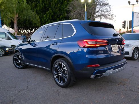 Used 2022 BMW X5 sDrive40i w/ Parking Assistance Package image 4