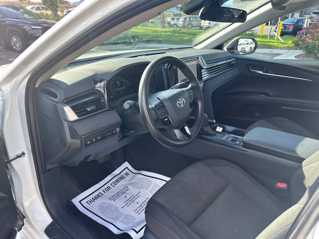 Used 2025 Toyota Camry LE FWD image 22