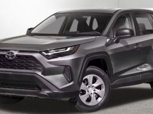 Used 2024 Toyota RAV4 XLE image 12