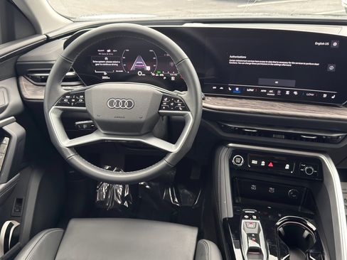 Certified 2025 Audi Q5 Premium Plus w/ Premium Plus AWD/4WD image 26