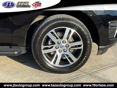 Used 2024 Ford Expedition Limited AWD/4WD image 9