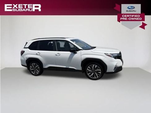 Certified 2025 Subaru Forester Touring AWD/4WD image 3