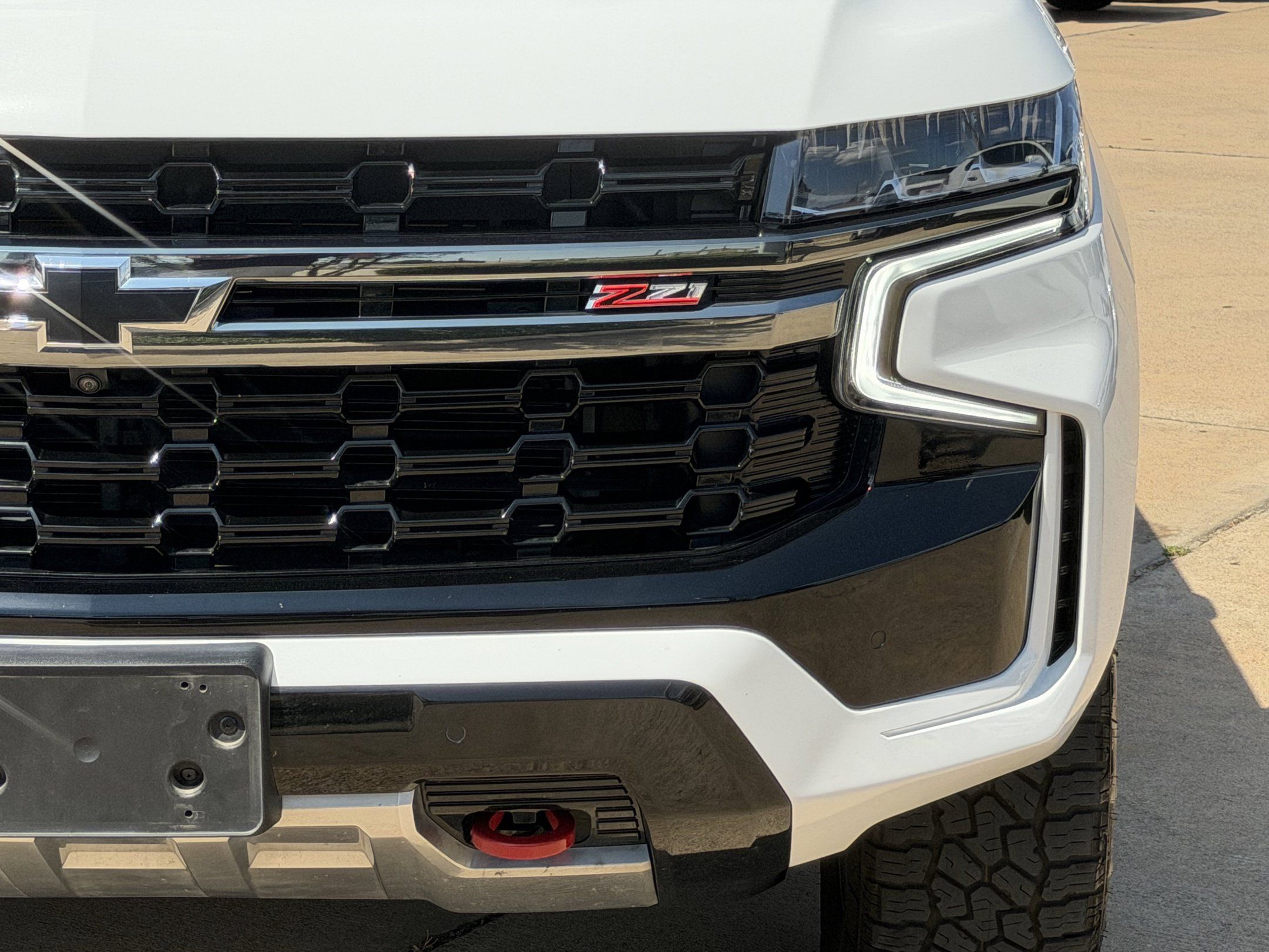 Used 2021 Chevrolet Tahoe Z71 w/ Z71 Off-Road Package AWD/4WD image 9