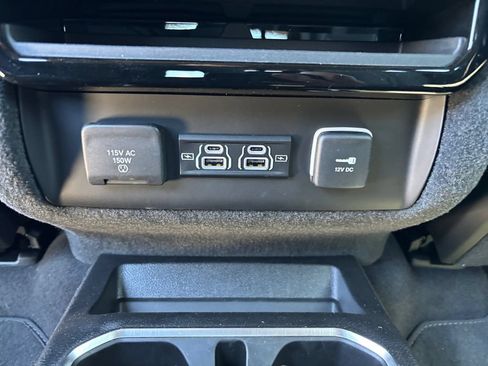 Used 2024 Jeep Wagoneer Series II AWD/4WD image 28