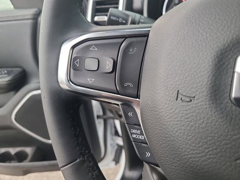Used 2026 RAM 1500 Laramie image 24