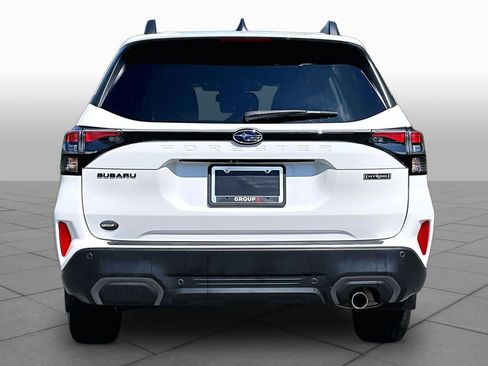 Used 2025 Subaru Forester Limited AWD/4WD image 5