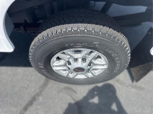 New 2026 GMC Sierra 2500 Pro w/ Convenience Package AWD/4WD image 9