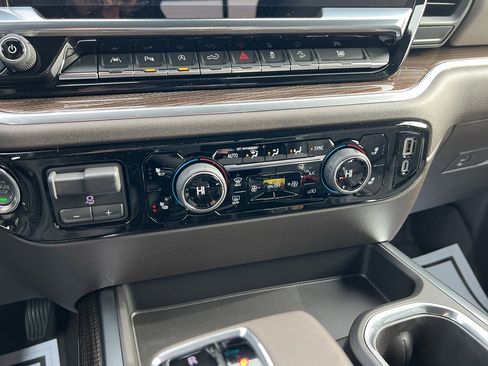 New 2026 Chevrolet Silverado 1500 RST w/ RST All Star Premium Package image 10