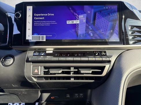 New 2026 Toyota Camry SE image 15