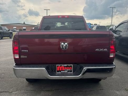 Used 2024 RAM 1500 Classic SLT image 5