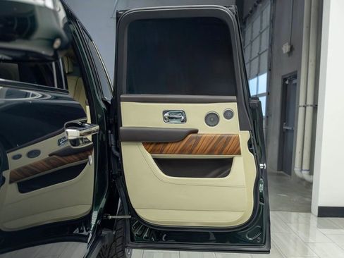 Used 2019 Rolls-Royce Cullinan AWD/4WD image 76