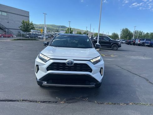 Used 2023 Toyota RAV4 XSE AWD/4WD image 11