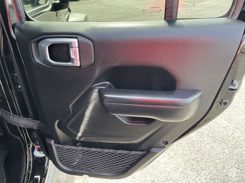 Used 2021 Jeep Wrangler Unlimited Islander image 19