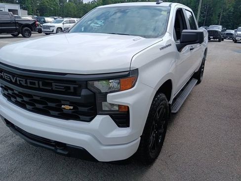 Used 2025 Chevrolet Silverado 1500 Custom RWD image 13