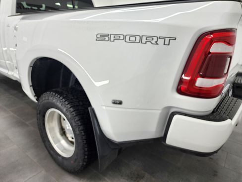 Used 2022 RAM 3500 Big Horn w/ Level C Equiment Group image 30