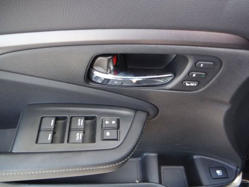 Used 2023 Honda Ridgeline RTL-E image 22