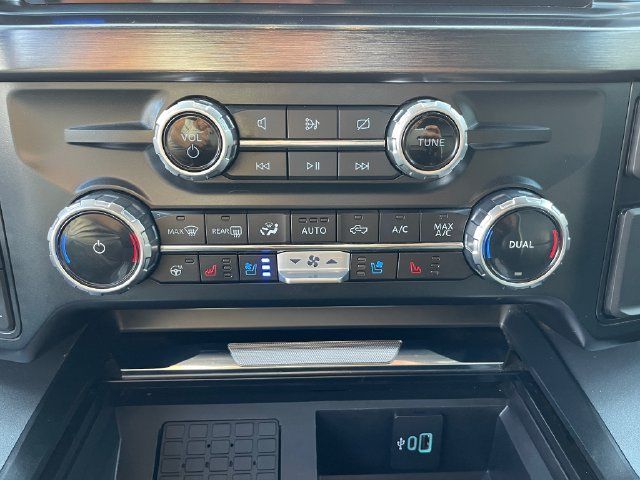 Used 2023 Ford F250 Lariat w/ Black Appearance Package AWD/4WD image 22
