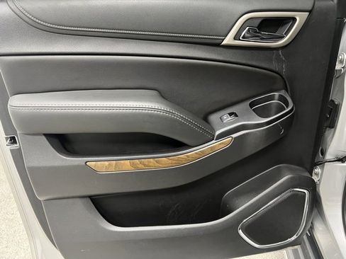 Used 2020 GMC Yukon XL Denali image 46