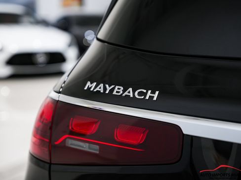 Used 2024 Mercedes-Benz Maybach GLS 600 4MATIC image 22