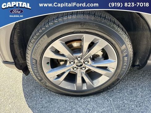 Certified 2023 Ford Explorer XLT w/ Equipment Group 202A AWD/4WD image 13