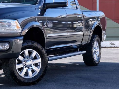 Used 2014 RAM 2500 Longhorn image 13