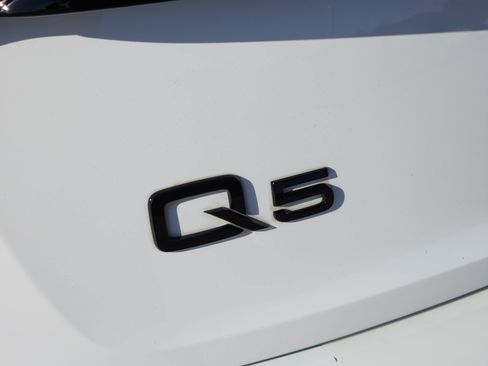Used 2023 Audi Q5 2.0T Prestige AWD/4WD image 33
