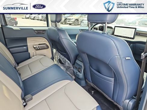 New 2026 Ford Maverick Lariat AWD/4WD image 13