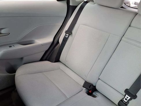 Used 2024 Hyundai Kona SE FWD image 16