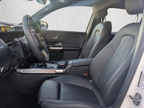 Used 2023 Mercedes-Benz EQB 350 4MATIC SUV image 16