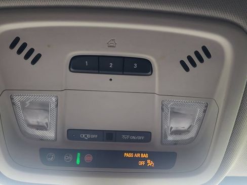 Used 2021 Chevrolet Traverse Premier w/ LPO, Black Accent Package FWD image 38