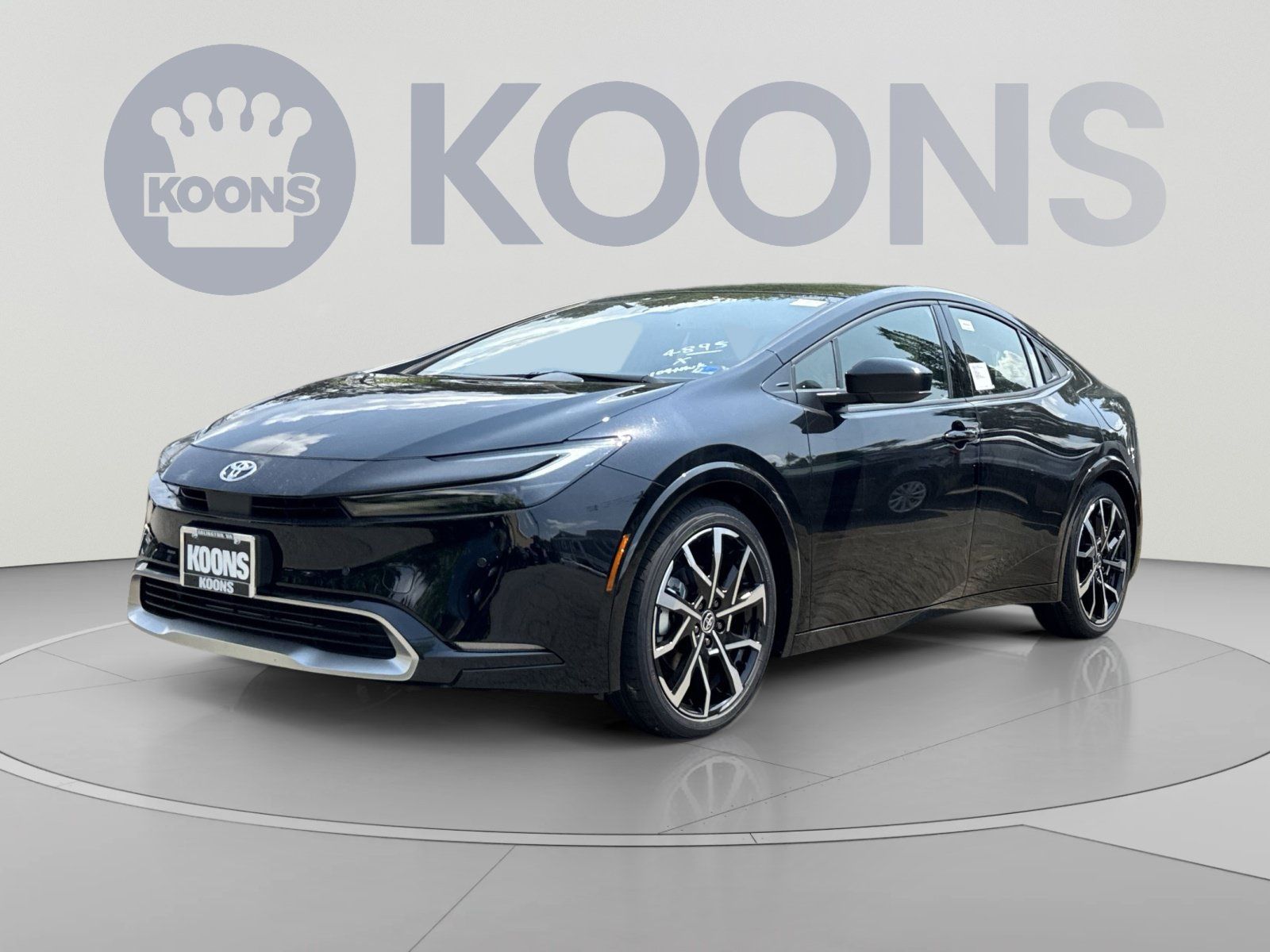 New 2026 Toyota Prius Plug-In Hybrid FWD image 1