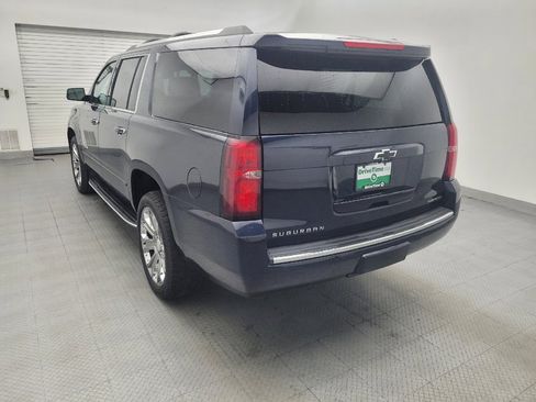 Used 2019 Chevrolet Suburban Premier AWD/4WD image 5